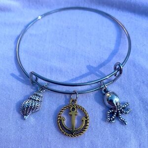 Brand New! Handmade! Adjustable Charm Bangle Bracelet!